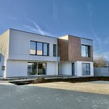 Tunari, vila individuala moderna, zona rezidentiala & langa padure